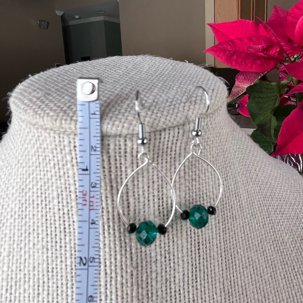💚Handmade Earrings 💚 - Picture 4 of 7
